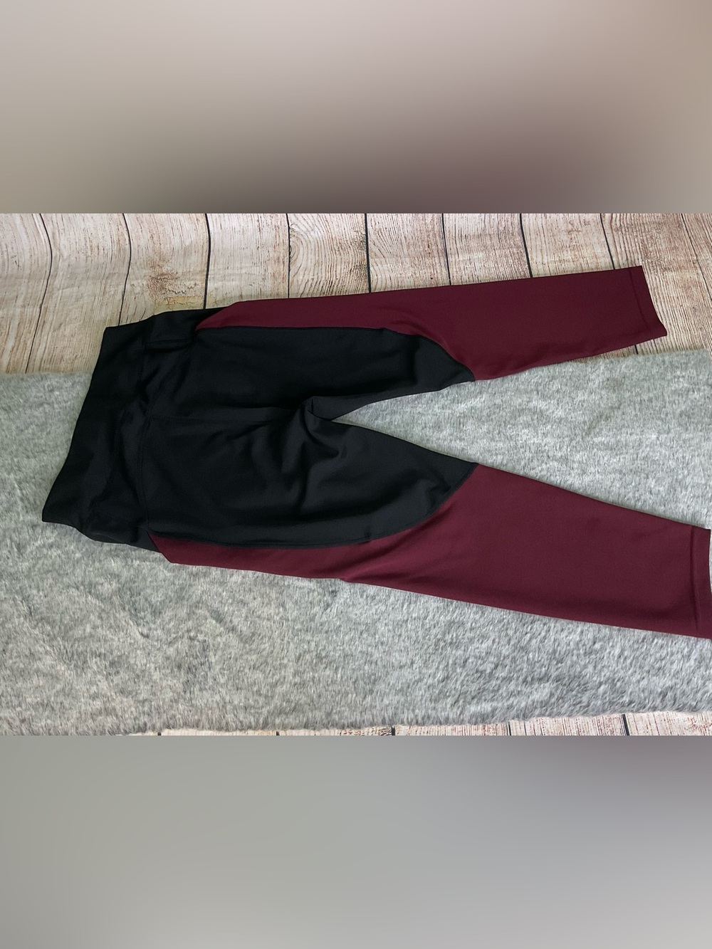 Pop Fit Colorblock Capri Leggings Size S - Picture 6 of 14